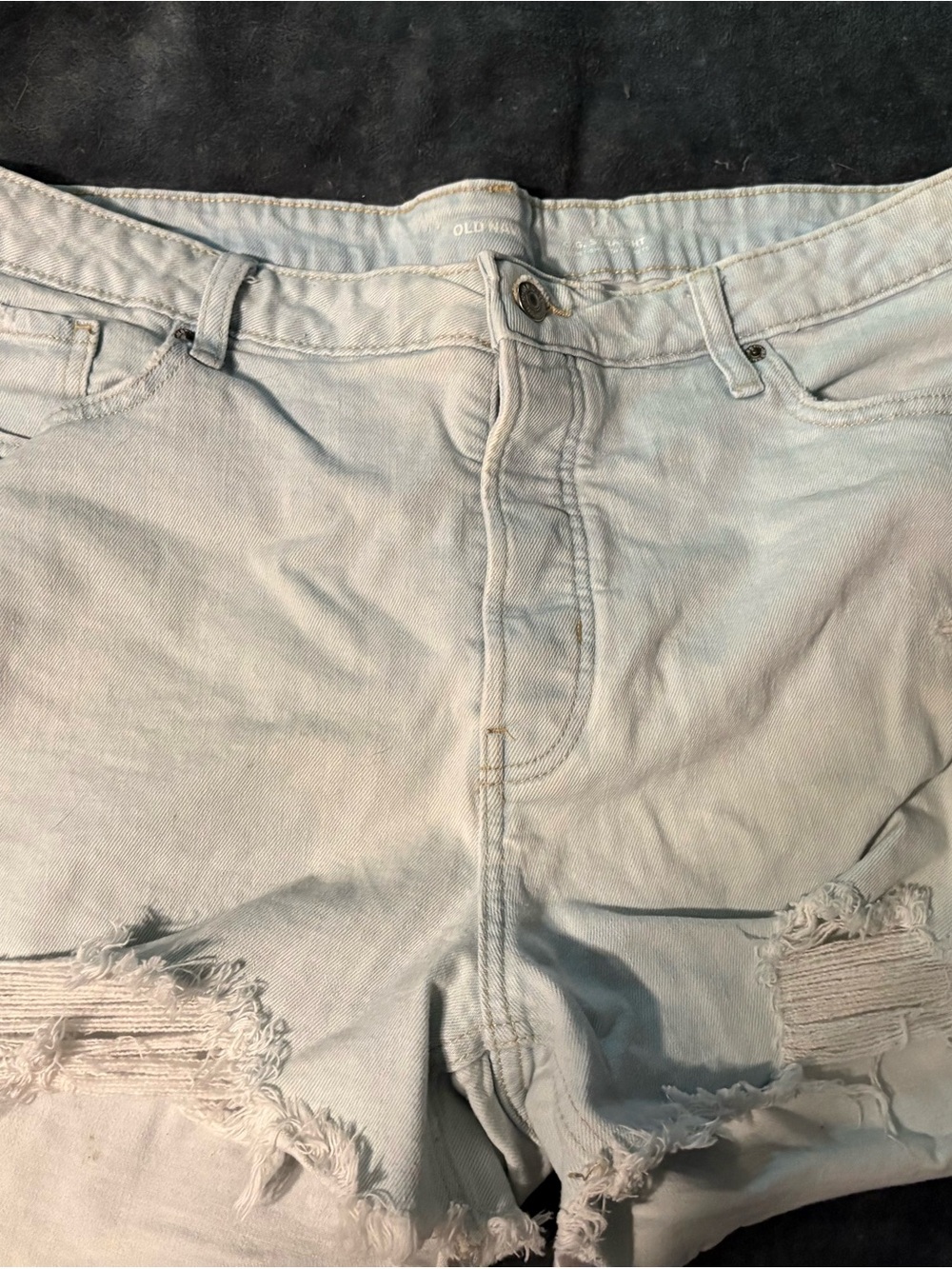 Old Navy Light Blue Distressed Woman’s  Jeans Shorts size 19